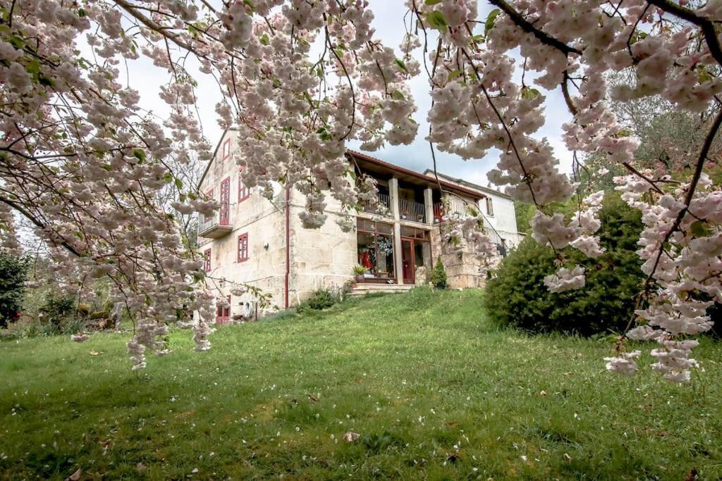A Casa Da Carballa Ponteareas Exterior photo